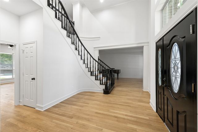 5104 Longwood Court, Plano, TX 75093