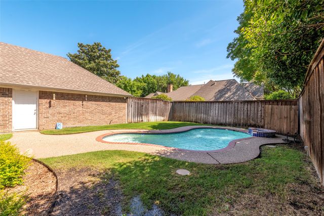5104 Longwood Court, Plano, TX 75093