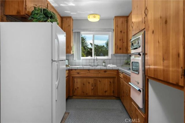 127 Brandenburg Lane, Fallbrook, CA 92028