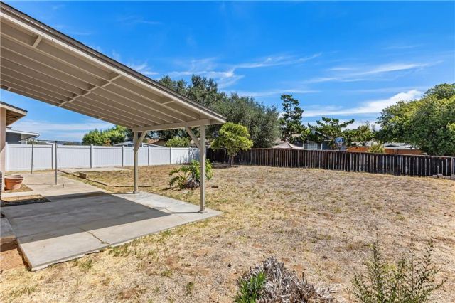 127 Brandenburg Lane, Fallbrook, CA 92028
