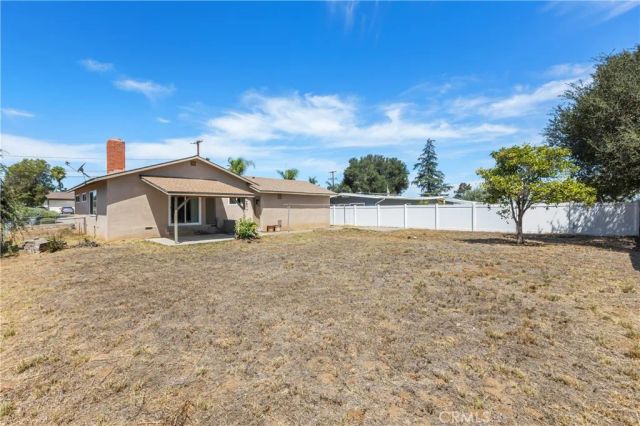 127 Brandenburg Lane, Fallbrook, CA 92028
