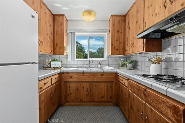 127 Brandenburg Lane, Fallbrook, CA 92028