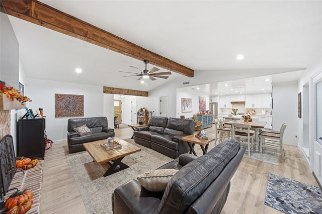 7610 S Maplewood Avenue, Tulsa, OK 74136