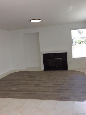 6243 Seacrest View Rd, San Diego, CA 92121