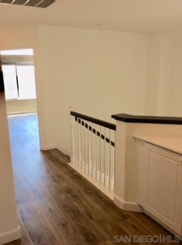6243 Seacrest View Rd, San Diego, CA 92121