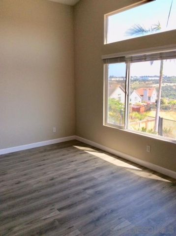 6243 Seacrest View Rd, San Diego, CA 92121