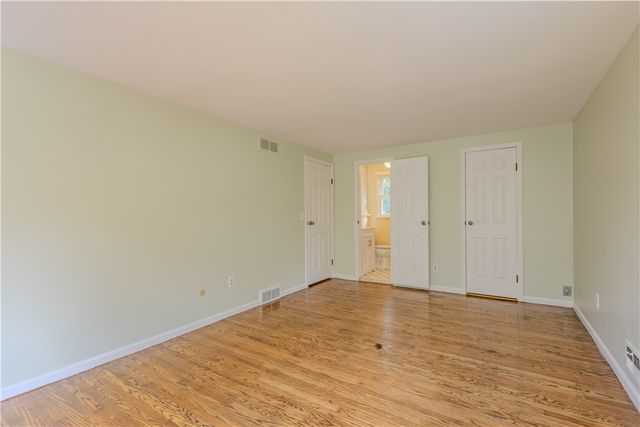 122 Selborne Chase, Perinton, NY 14450