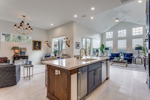 420 E Olmos, San Antonio, TX 78212