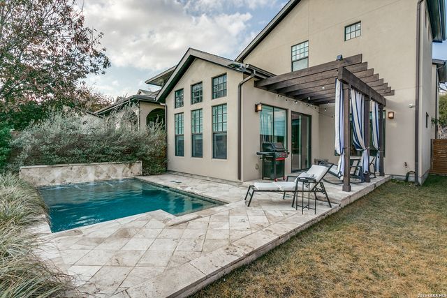 420 E Olmos, San Antonio, TX 78212