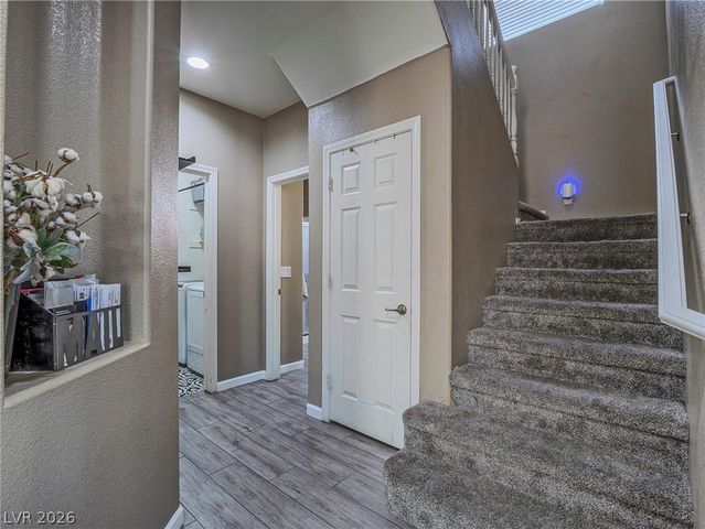 9440 White Ridge Avenue, Las Vegas, NV 89149