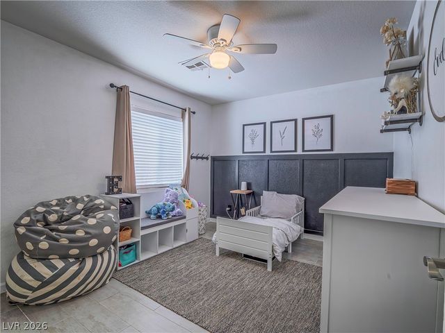 9440 White Ridge Avenue, Las Vegas, NV 89149