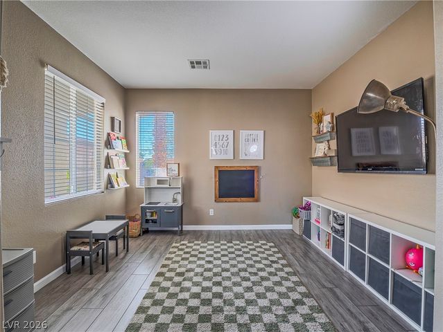 9440 White Ridge Avenue, Las Vegas, NV 89149