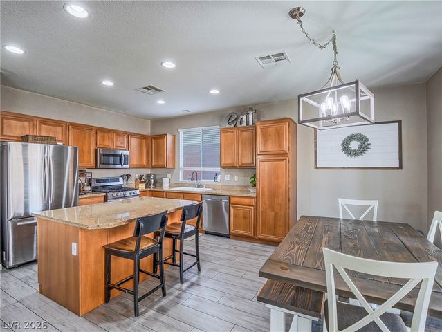 9440 White Ridge Avenue, Las Vegas, NV 89149