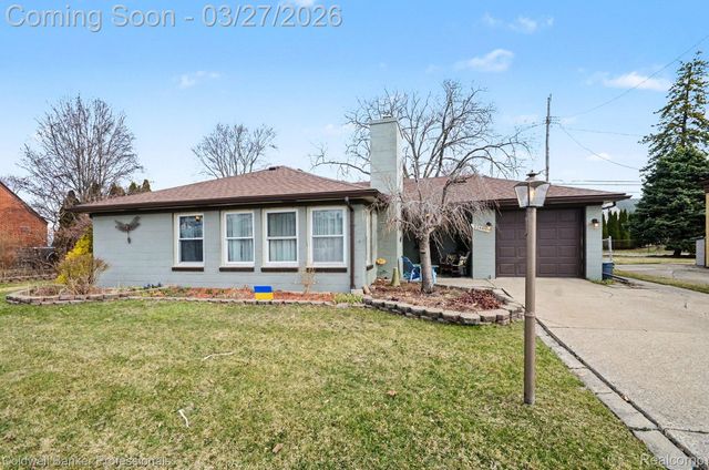 22445 Wildwood Street, St. Clair Shores, MI 48081
