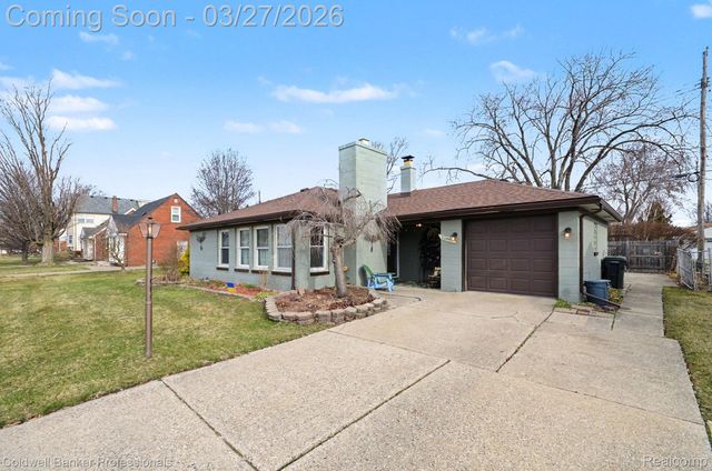 22445 Wildwood Street, St. Clair Shores, MI 48081