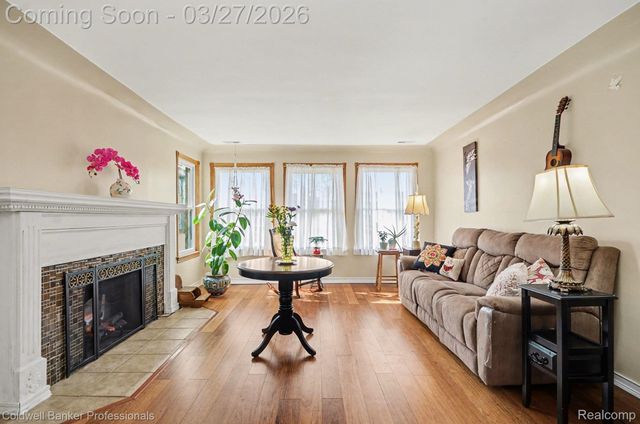 22445 Wildwood Street, St. Clair Shores, MI 48081