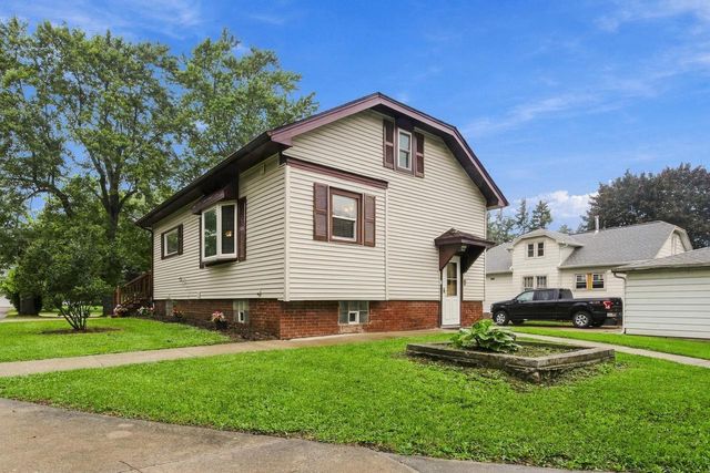 1407 Willow ROAD, Sturtevant, WI 53177