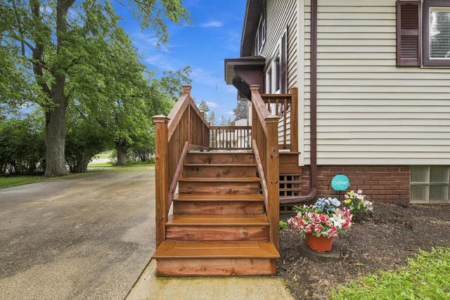 1407 Willow ROAD, Sturtevant, WI 53177