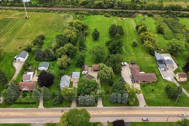 1407 Willow ROAD, Sturtevant, WI 53177