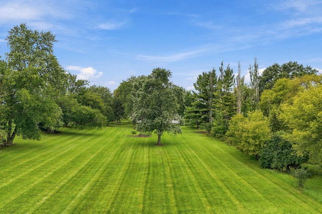 1407 Willow ROAD, Sturtevant, WI 53177