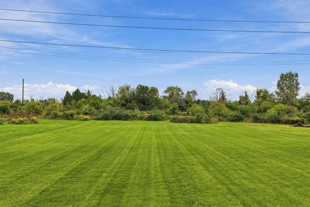 1407 Willow ROAD, Sturtevant, WI 53177