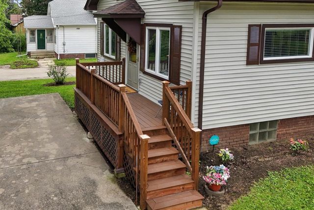1407 Willow ROAD, Sturtevant, WI 53177