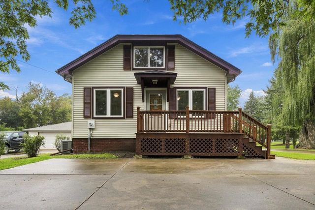 1407 Willow ROAD, Sturtevant, WI 53177