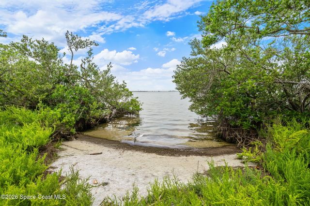 202 King Neptune Lane, Cape Canaveral, FL 32920