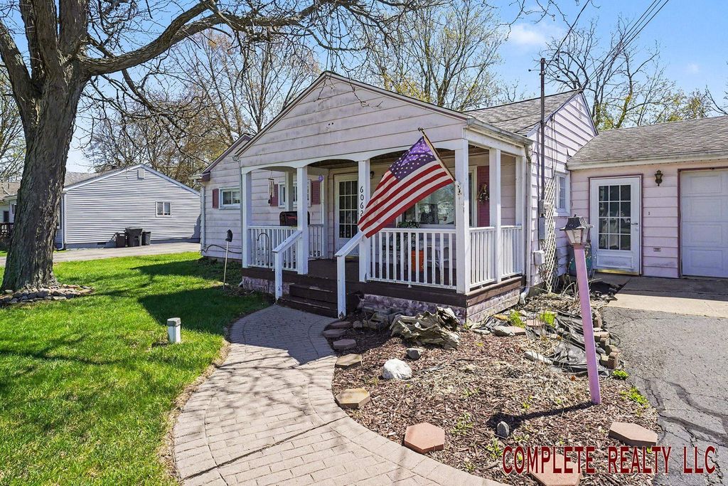 6062 Hopkins Road, Flint, MI 48506