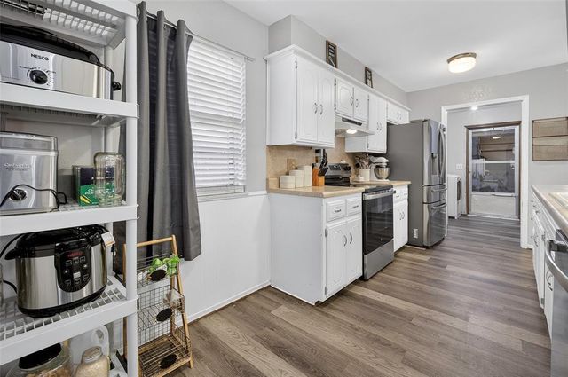 1119 W Johnathan Way, Mustang, OK 73064