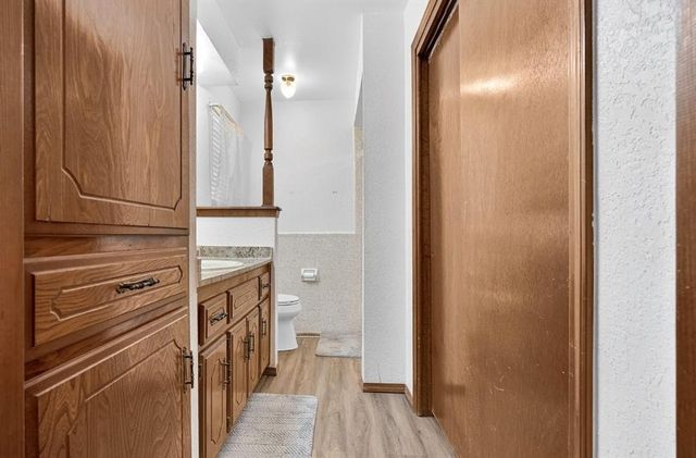 1119 W Johnathan Way, Mustang, OK 73064