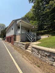 49 Route627, Pohatcong Twp., NJ 08865