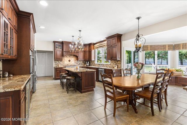 220 Round Hill Drive, Freehold, NJ 07728