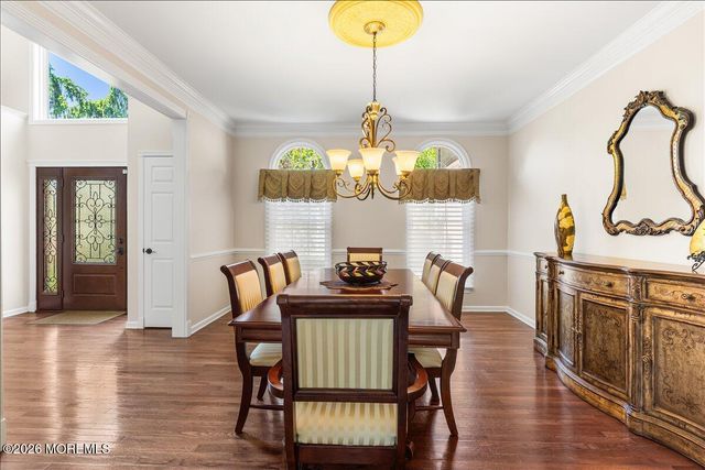 220 Round Hill Drive, Freehold, NJ 07728