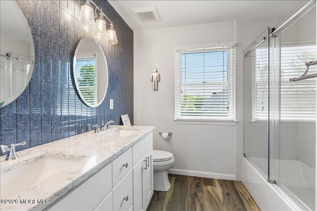 220 Round Hill Drive, Freehold, NJ 07728