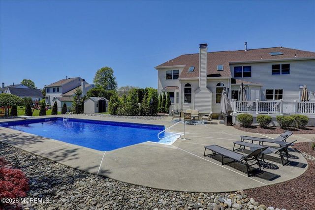 220 Round Hill Drive, Freehold, NJ 07728