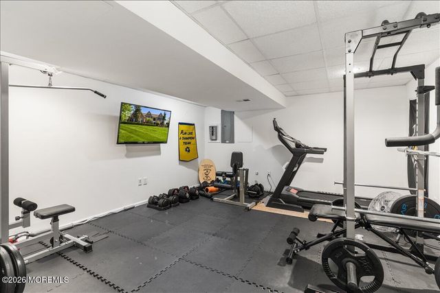 220 Round Hill Drive, Freehold, NJ 07728