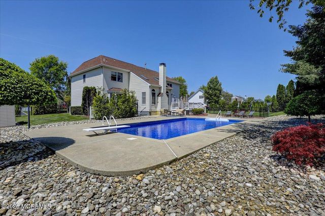 220 Round Hill Drive, Freehold, NJ 07728