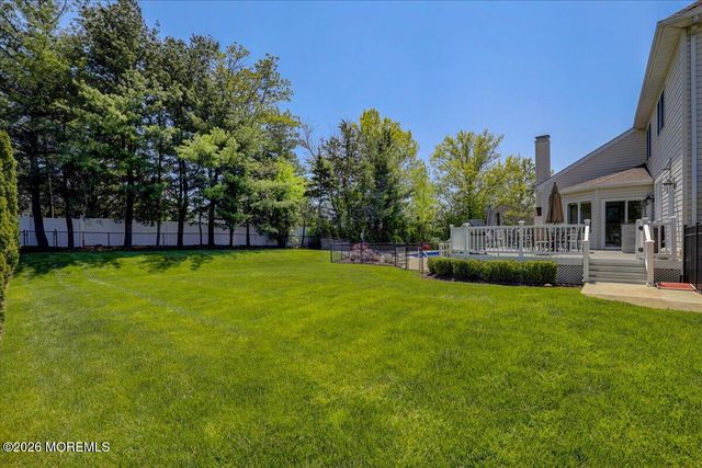 220 Round Hill Drive, Freehold, NJ 07728