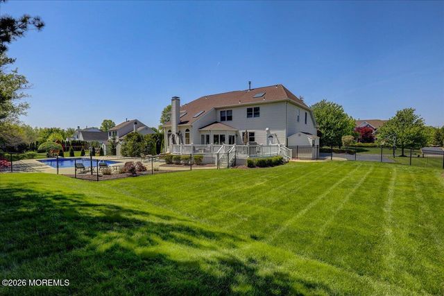 220 Round Hill Drive, Freehold, NJ 07728