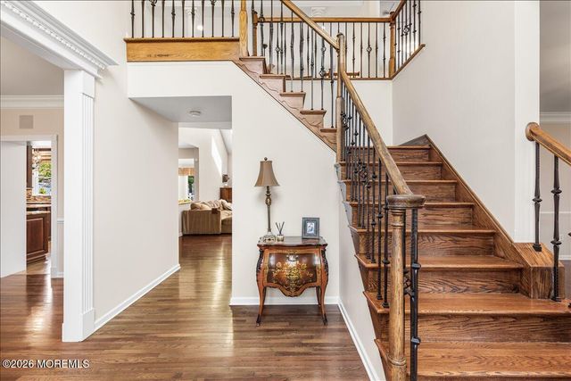 220 Round Hill Drive, Freehold, NJ 07728