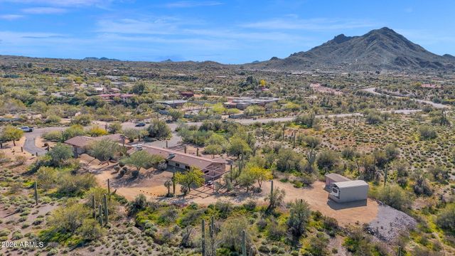 39402 N Spur Cross Road, Cave Creek, AZ 85331