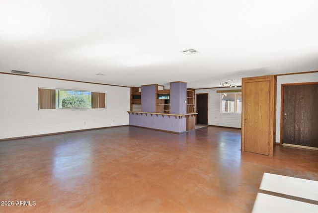 39402 N Spur Cross Road, Cave Creek, AZ 85331