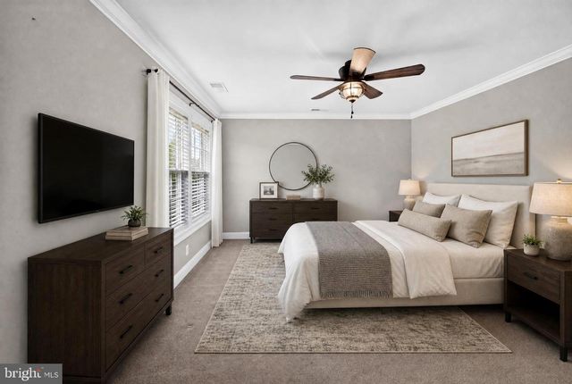 11809 BRADLEY FOREST RD, Manassas, VA 20112