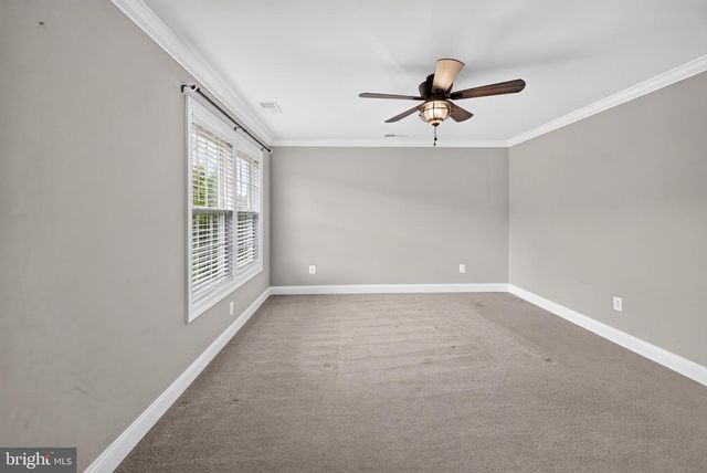 11809 BRADLEY FOREST RD, Manassas, VA 20112