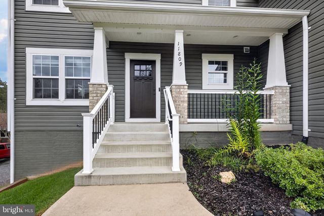 11809 BRADLEY FOREST RD, Manassas, VA 20112