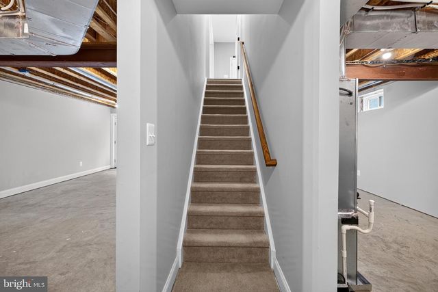 11809 BRADLEY FOREST RD, Manassas, VA 20112