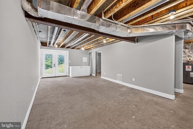 11809 BRADLEY FOREST RD, Manassas, VA 20112