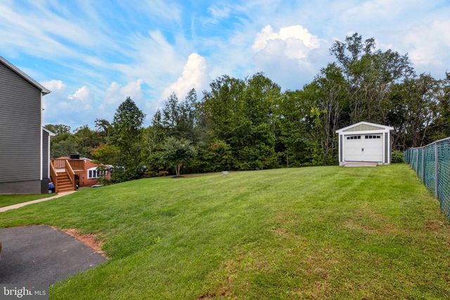 11809 BRADLEY FOREST RD, Manassas, VA 20112
