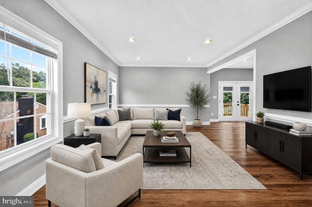 11809 BRADLEY FOREST RD, Manassas, VA 20112